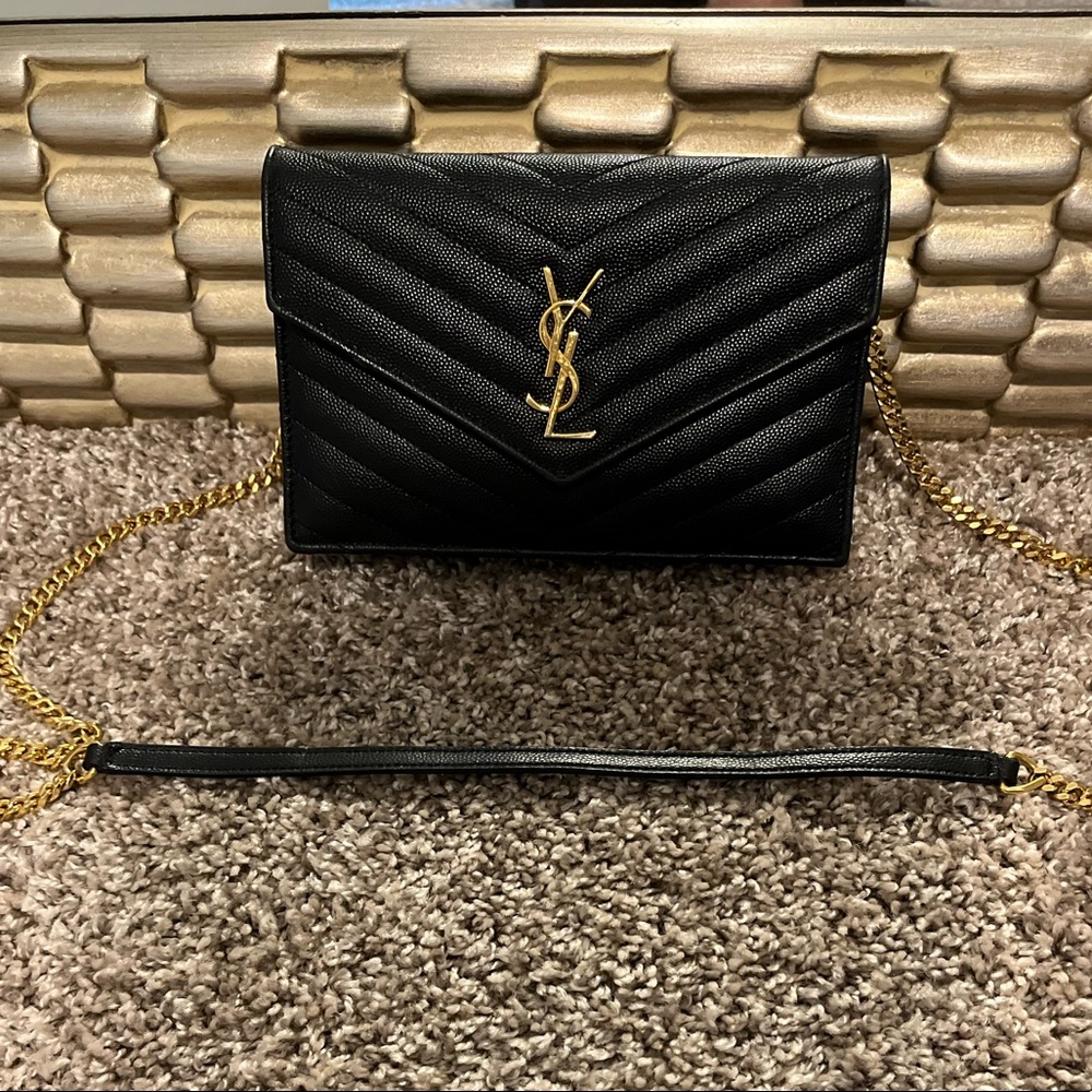 Saint Laurent cross body bag / wallet on a chain
